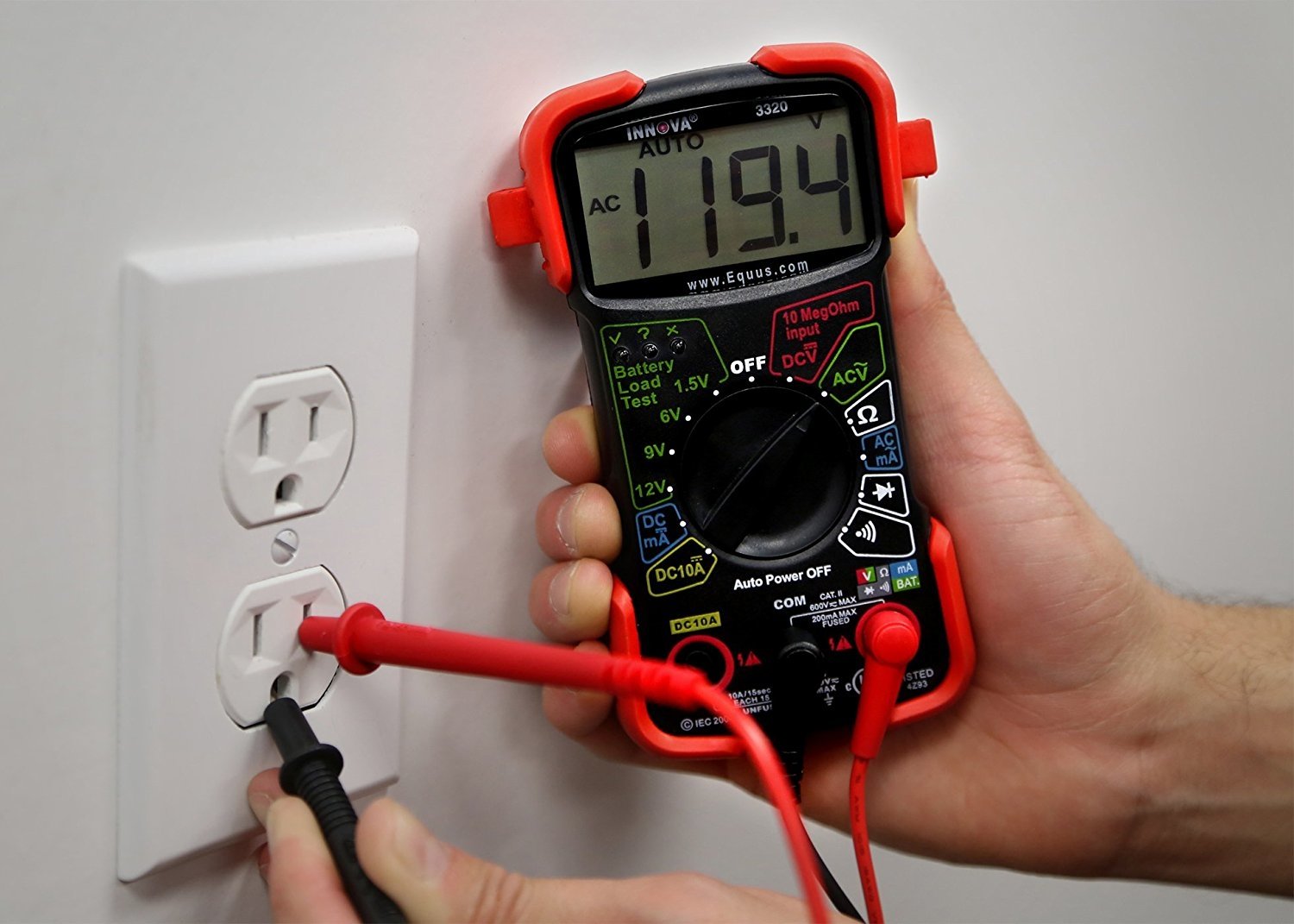 Auto-Ranging Digital Multimeter