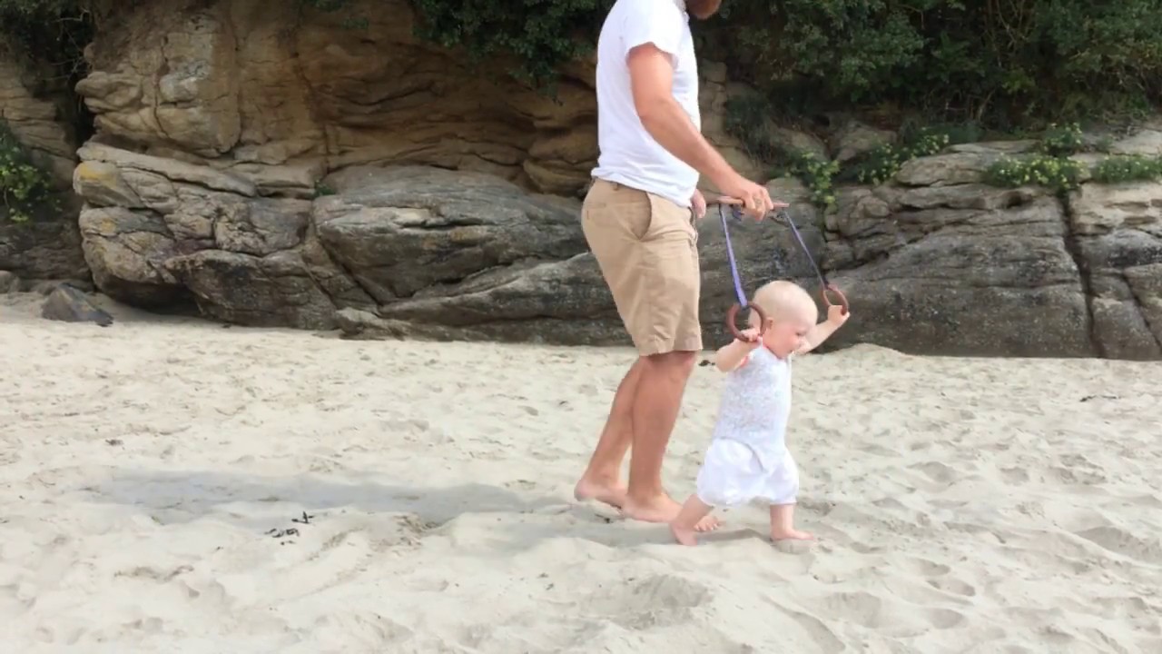 A Tool for Toddlers Learning to Walk