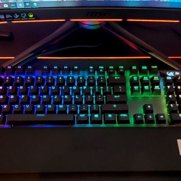 Adjustable Mechanical Keyboard Lets You Change Each Key’s Sensitivity