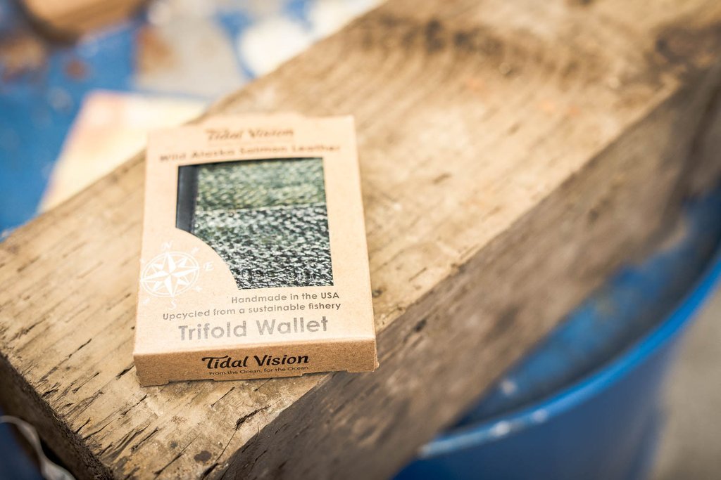 Alaska Salmon Leather Wallet