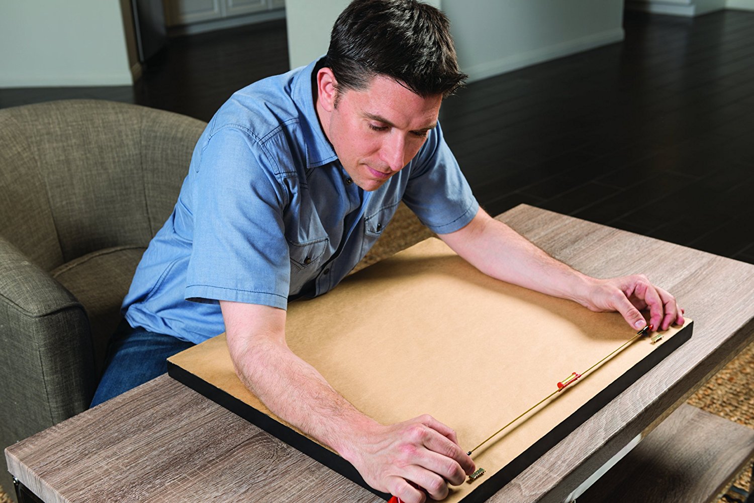 All-in-One Picture Hanging Tool