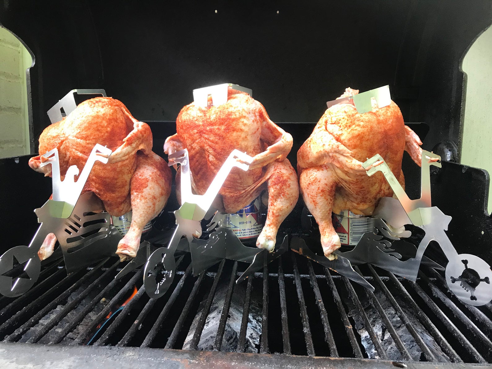 American Motorcycle Beer Can Chicken Stand