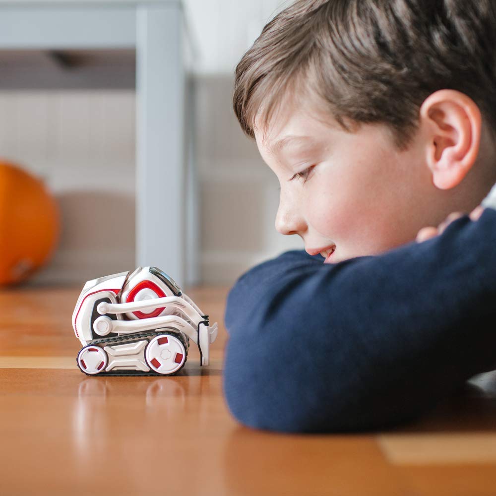 Anki Cozmo - A Fun, Educational Toy Robot