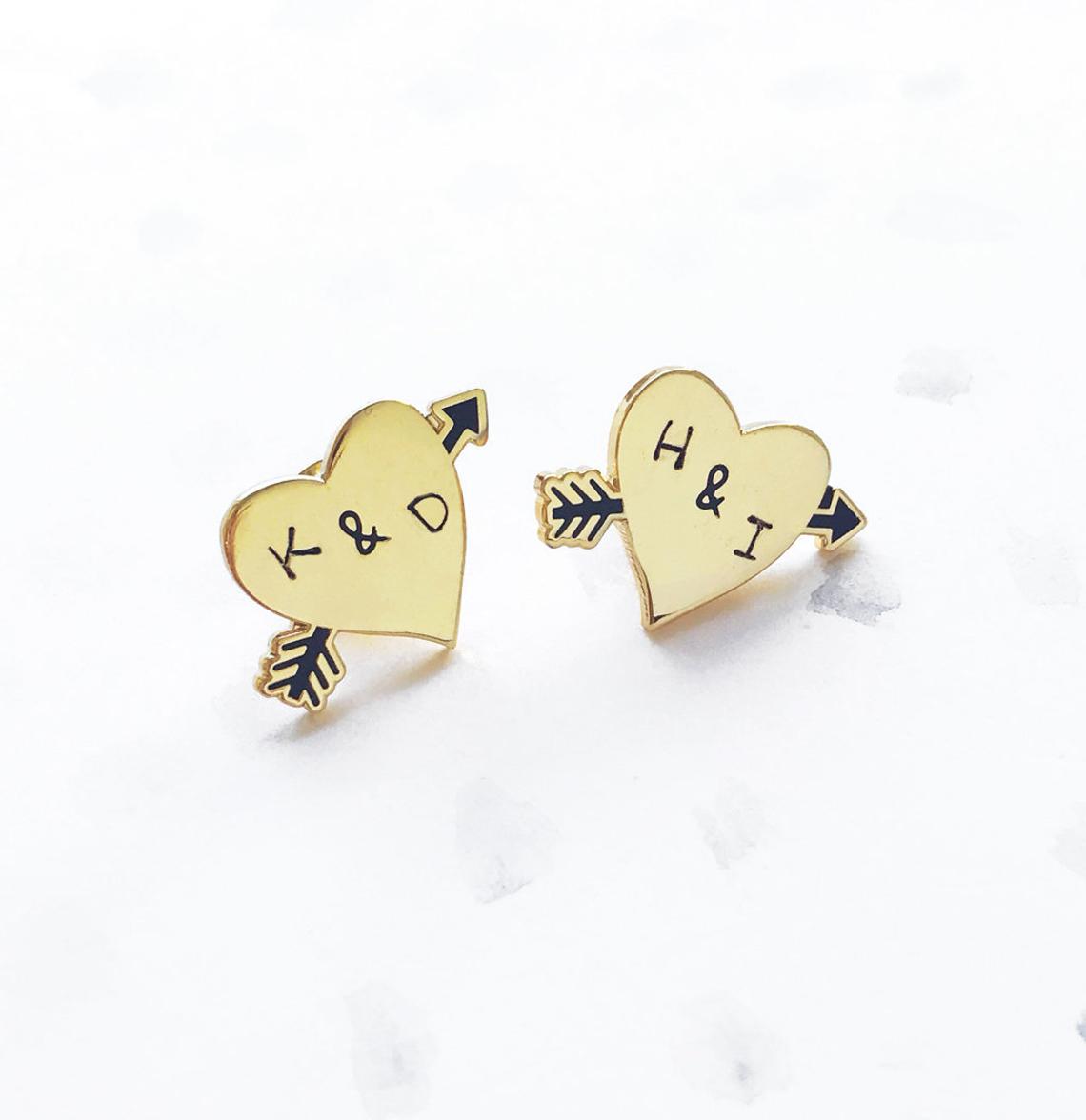  Arrow Heart Personalised Pin