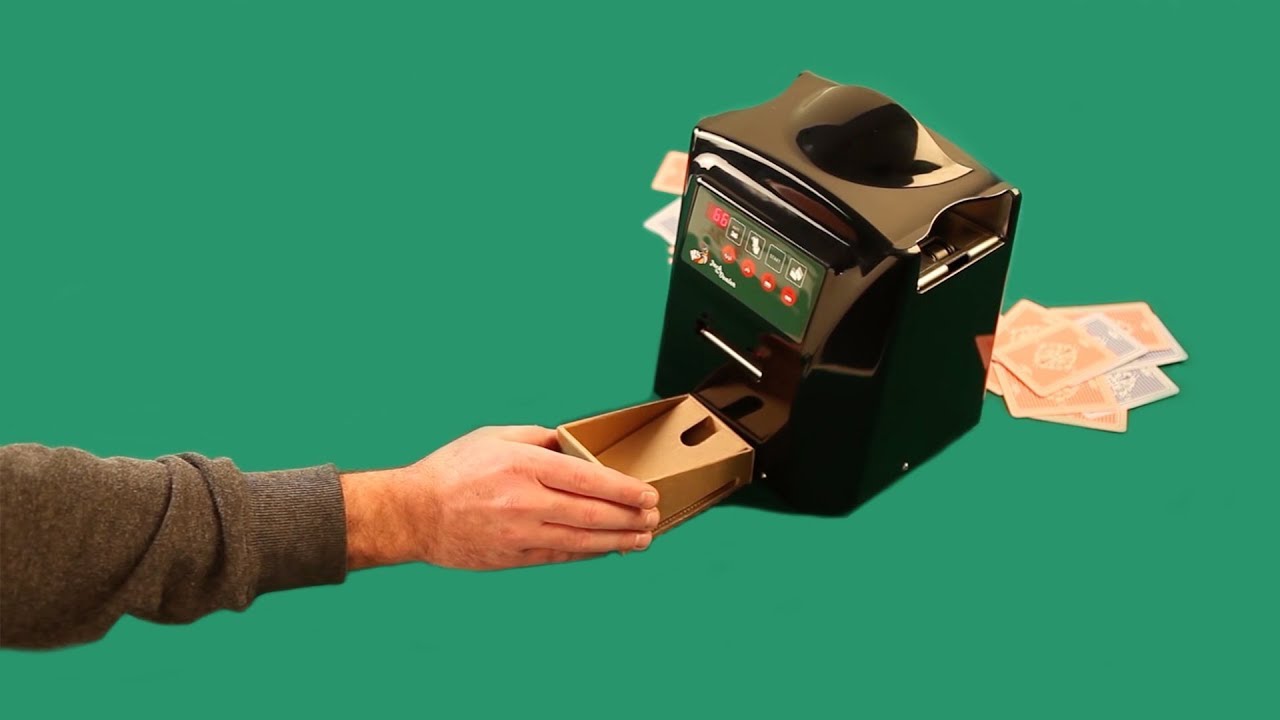 Automatic Card Dealer Robot