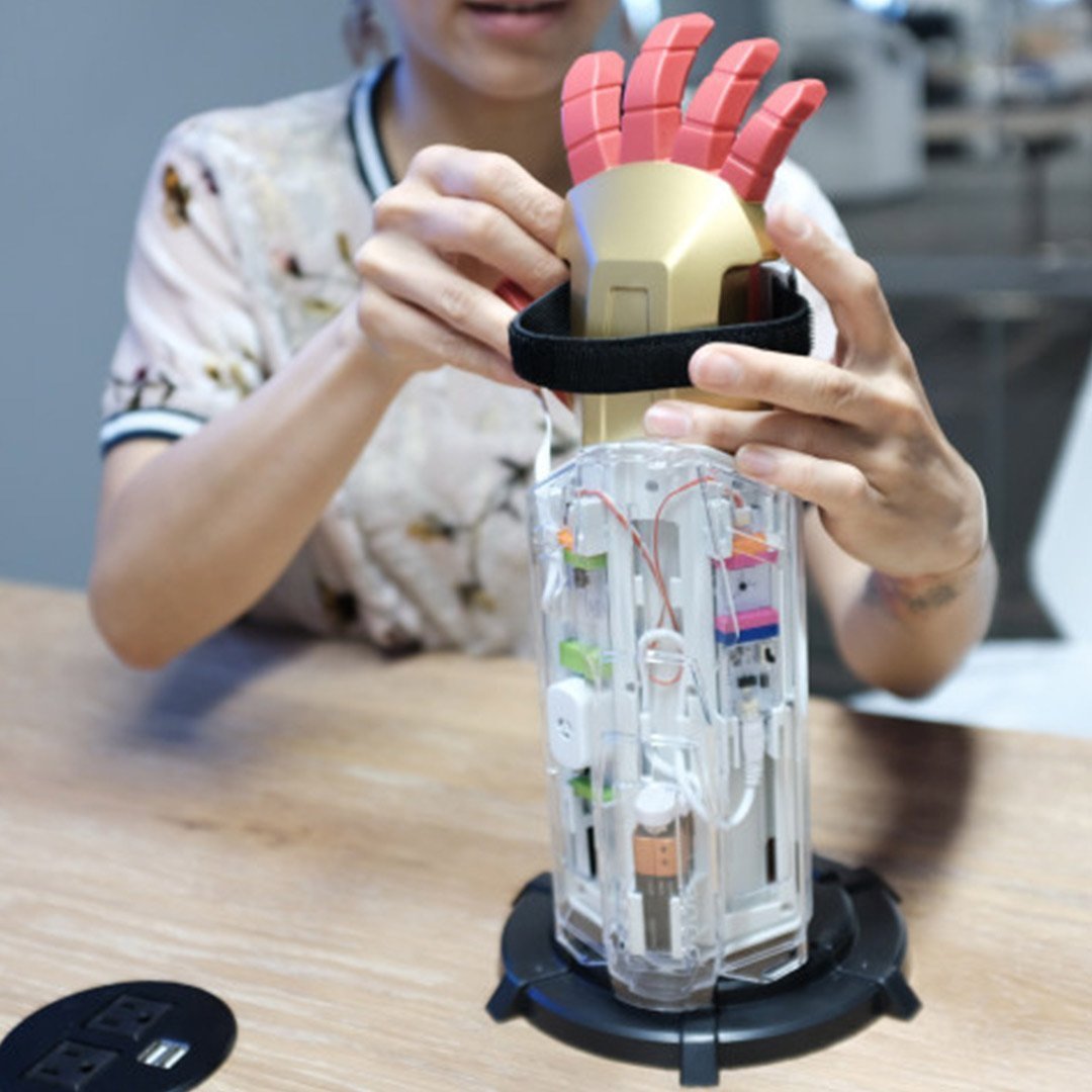 Avengers Hero Inventor Kit