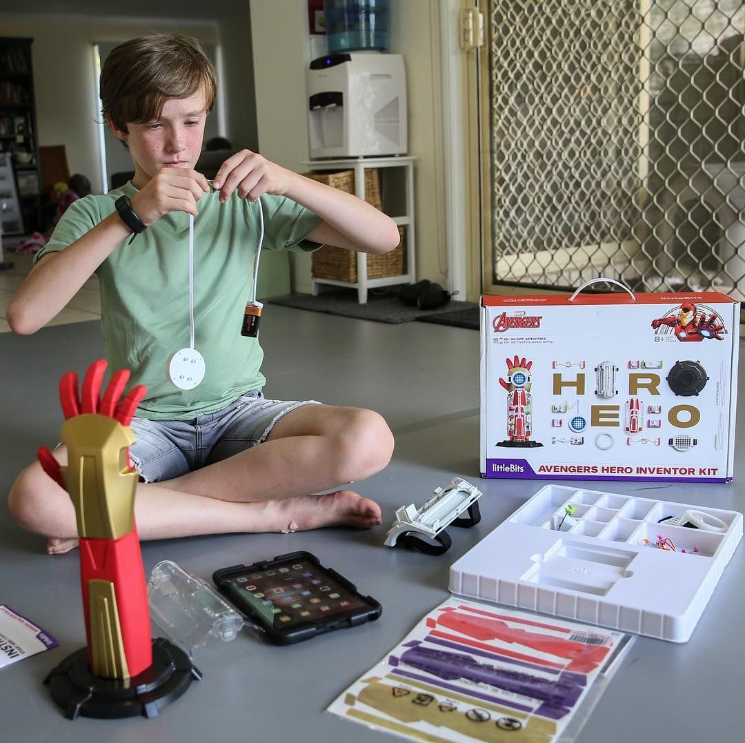 Avengers Hero Inventor Kit