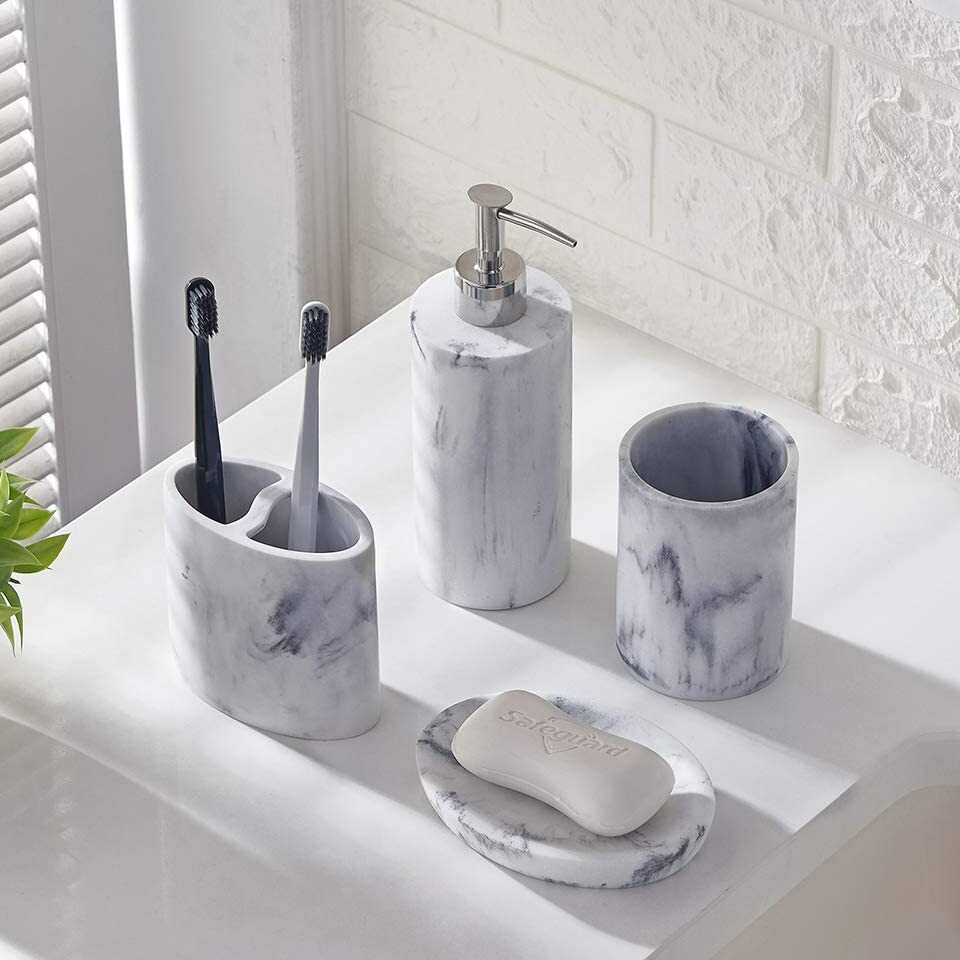 Bathroom Accessories Set