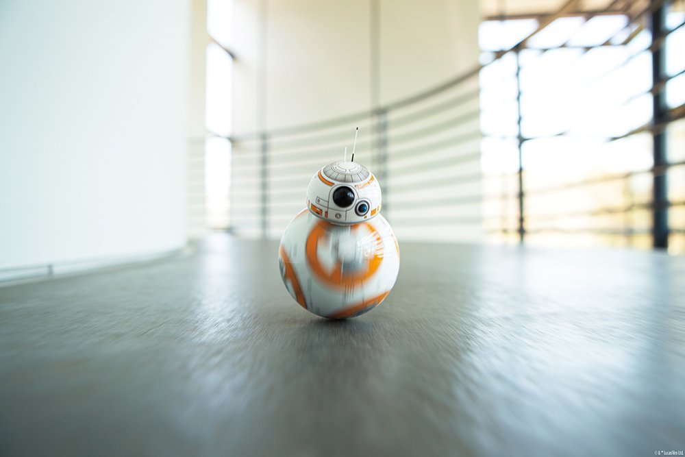 BB-8 Smartphone Controlled Droid