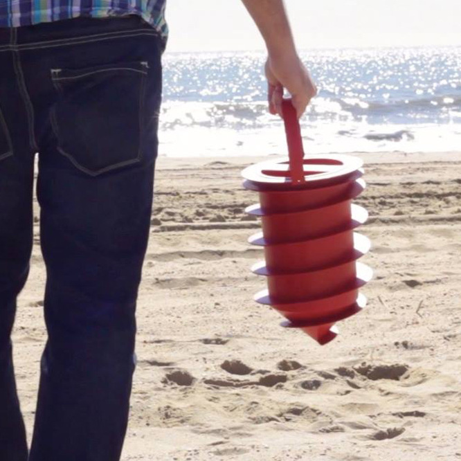 Beach Vault That Screws Into The Sand