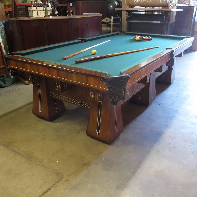 Billiard/Pool Game Table