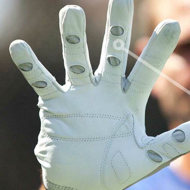 Bionic Tennis Gloves