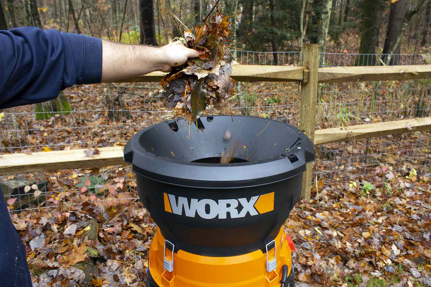 Bladeless Electric Leaf Mulcher