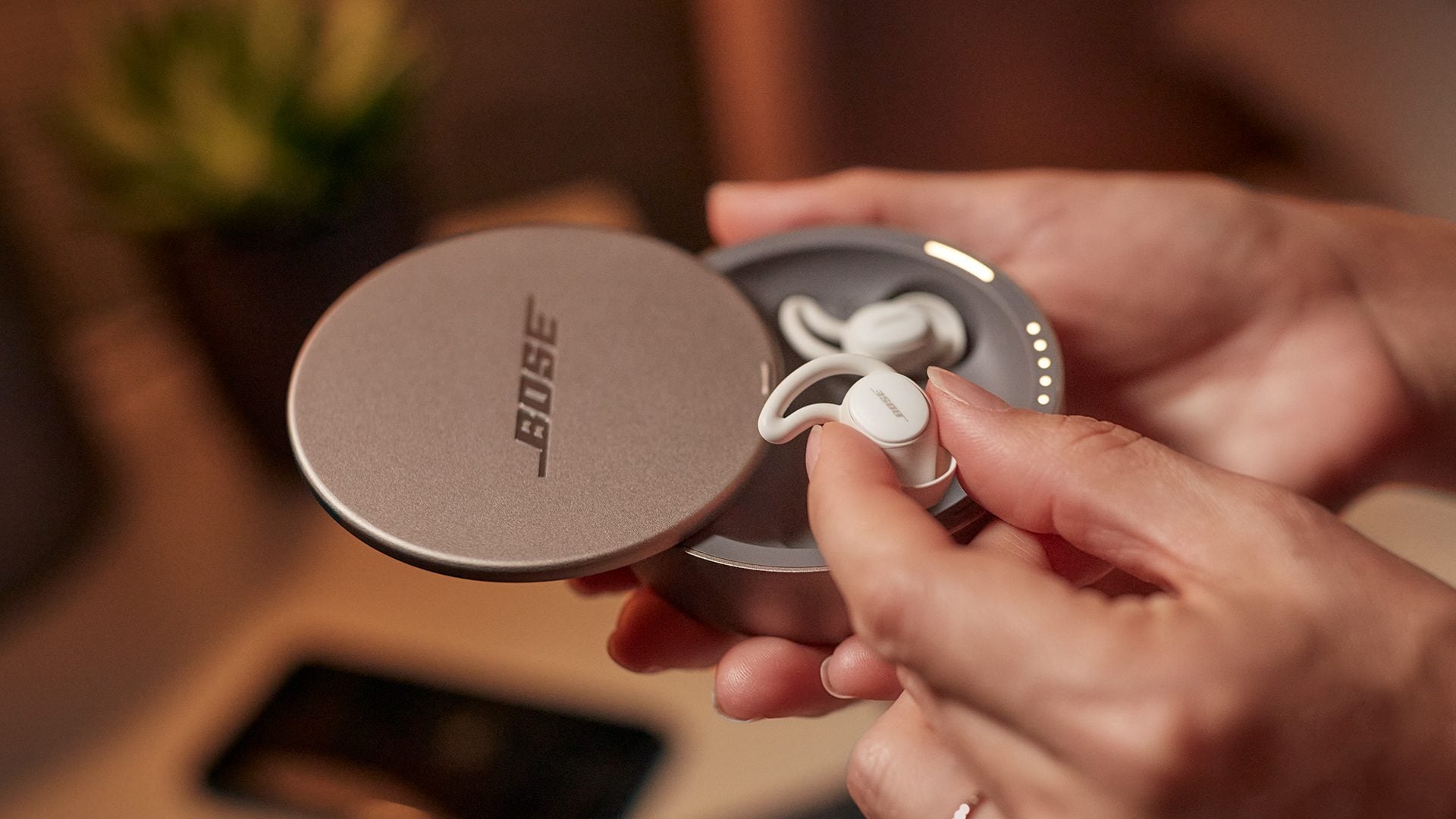 Bose Noise-masking Sleepbuds