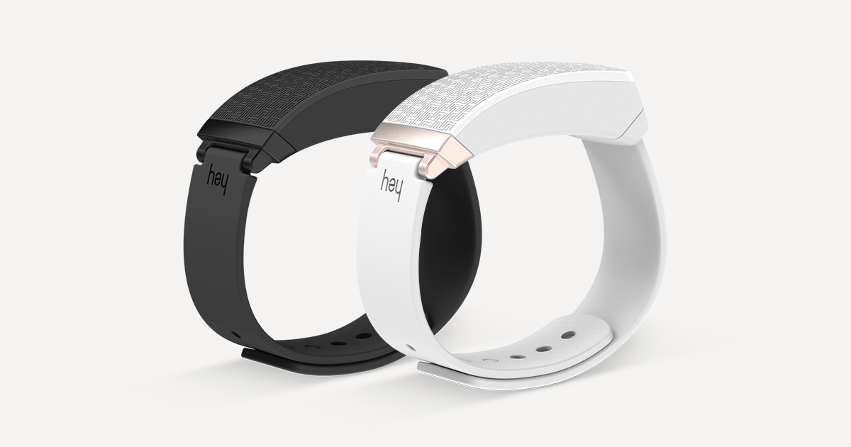 Bracelet That Sends Touch Over Distance