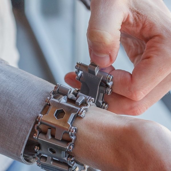 Bracelet Wearable Multitool