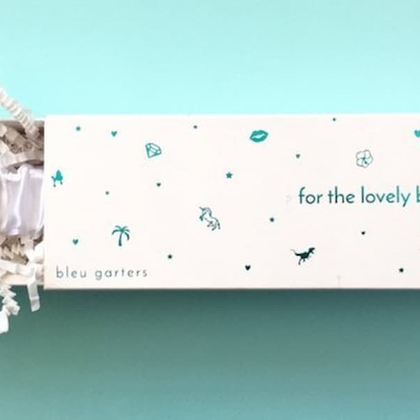 Bride-to-be Garter Gift Set