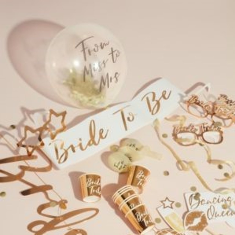 Bride to Be Supply Kit