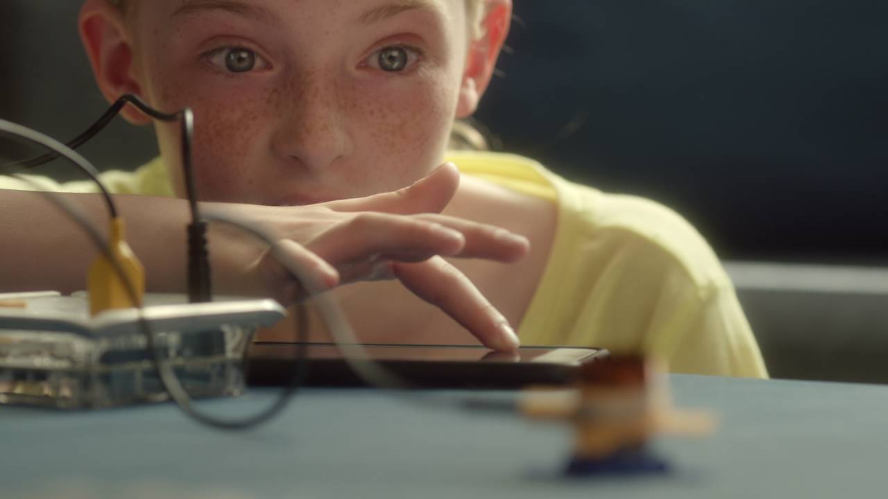 Build-it-Yourself Bluetooth Speaker for Kids