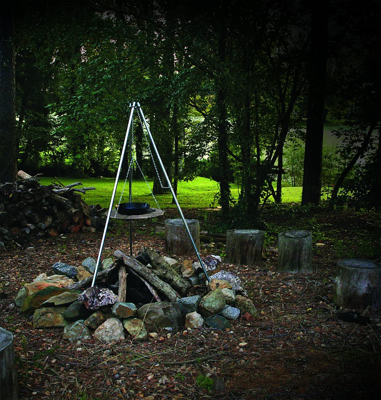 Campfire Cooking Dutch Oven Tripod