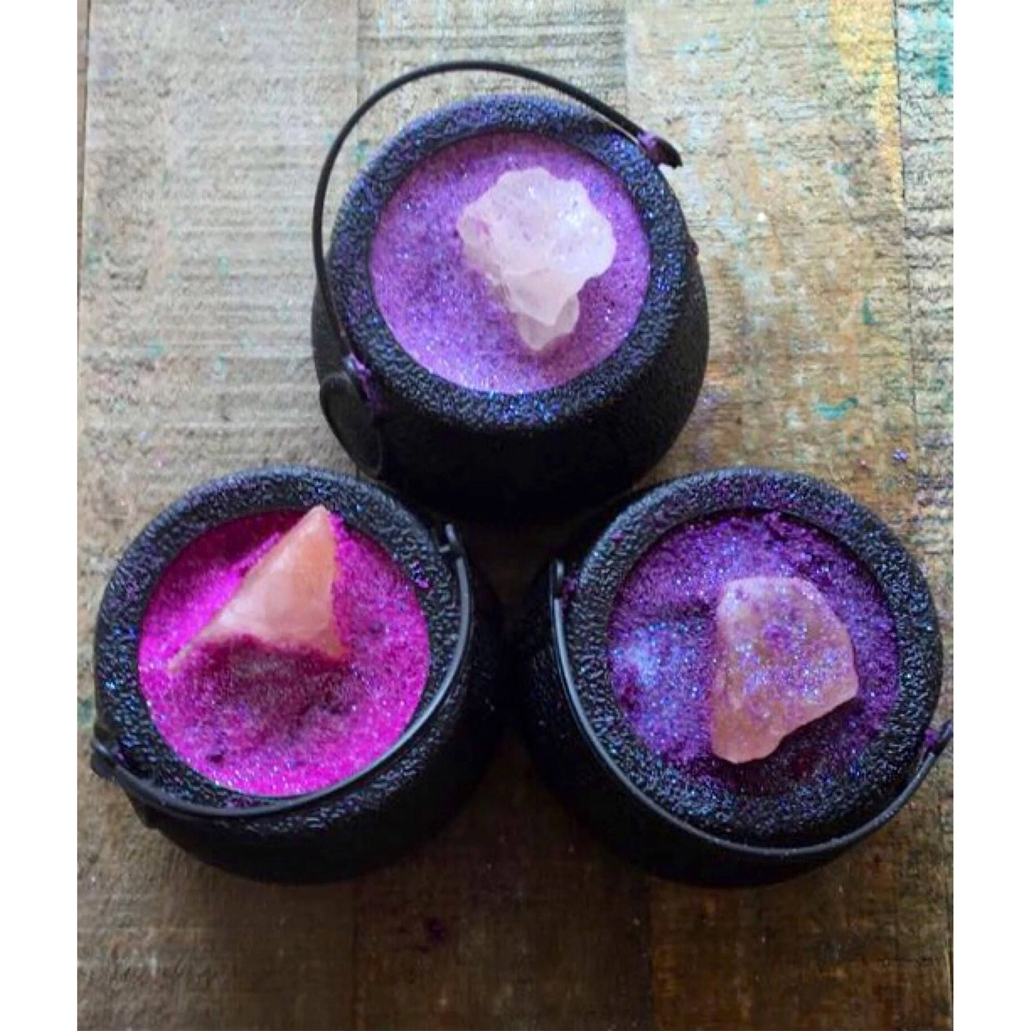 Cauldron Bath Bomb