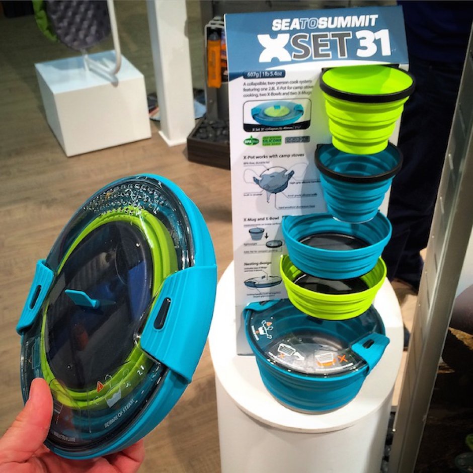 Collapsible Dinnerware