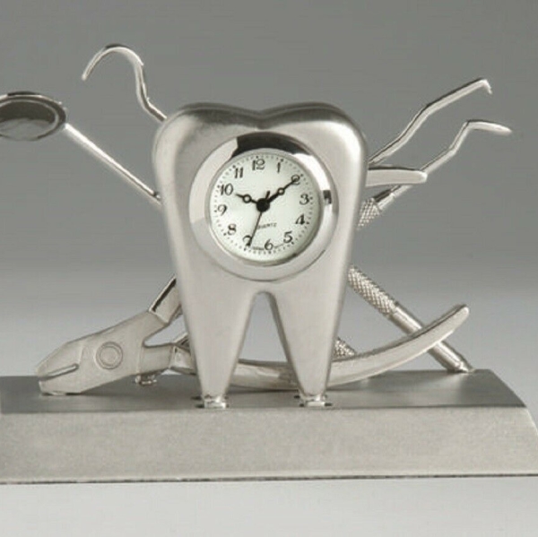 Dentist Desk Clock