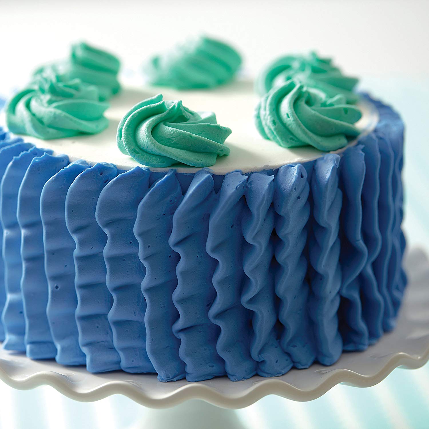 Dessert Decorator and Icing Dispenser