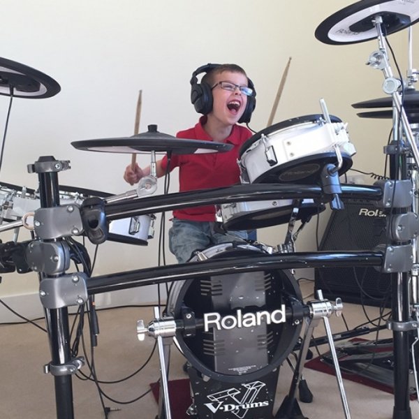 Drum Lessons with The World's Best Drummers