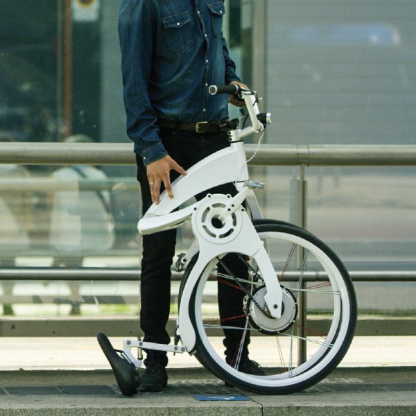 E-Bike That Folds In One Second