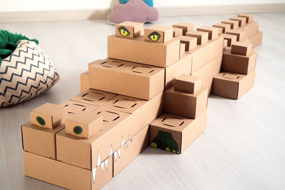 Edo – The Giant Cardboard Bricks For Building Anything