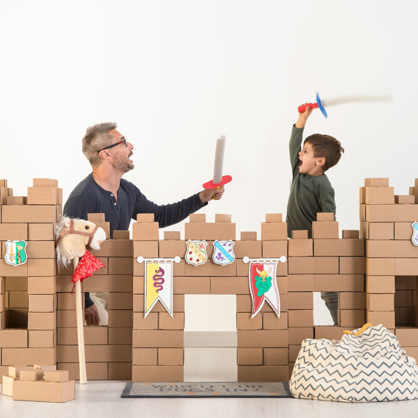 Edo – The Giant Cardboard Bricks For Building Anything