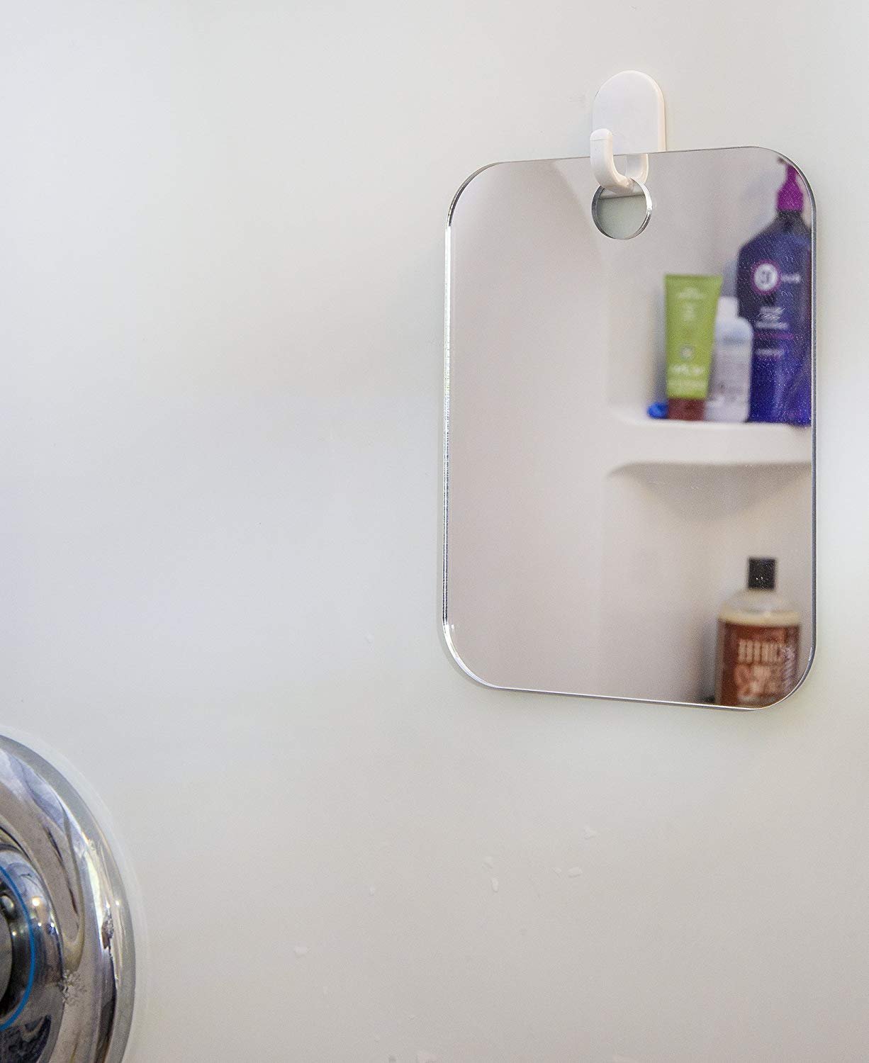 Fog-free Shower Mirror