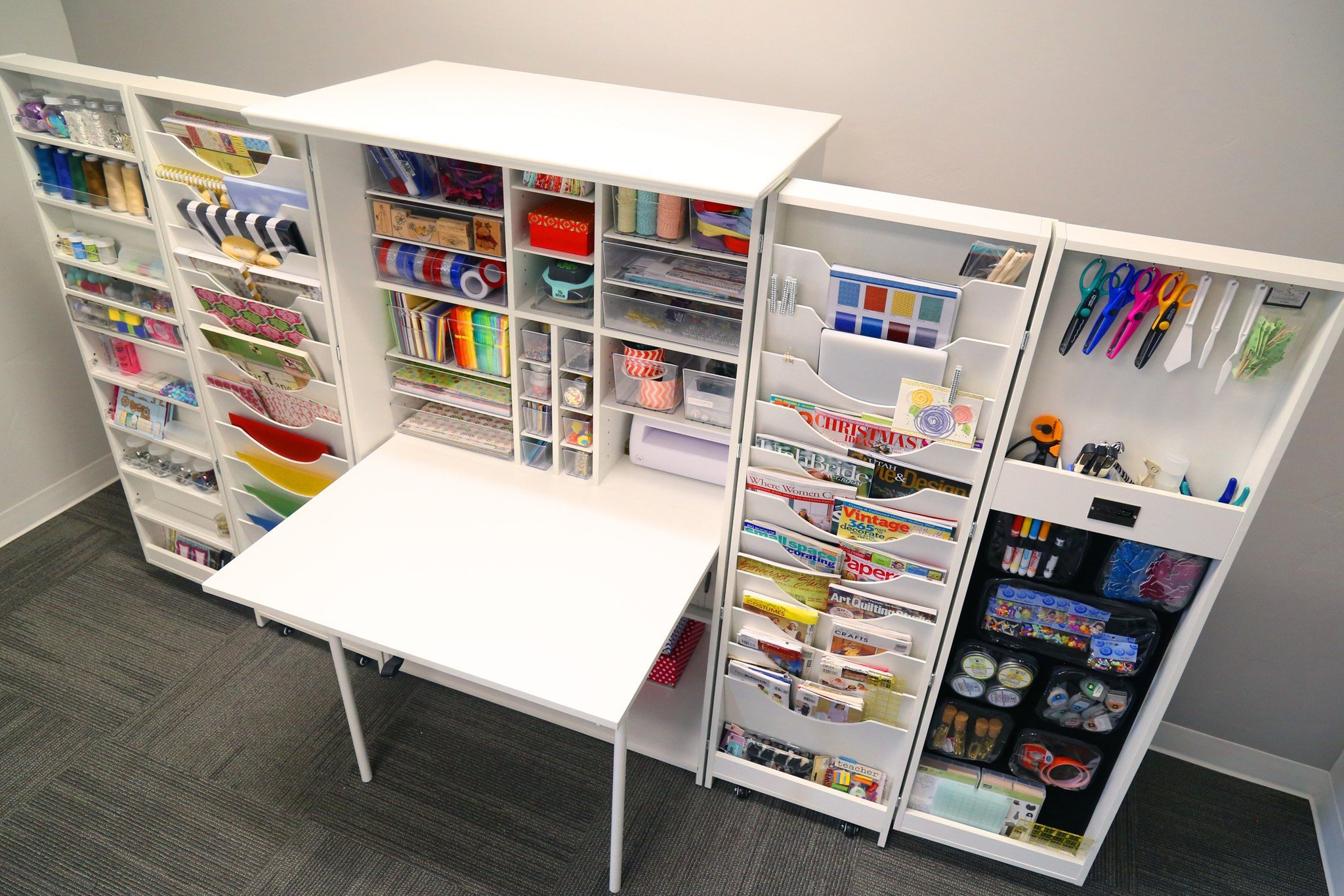 Fold-away Crafting Station