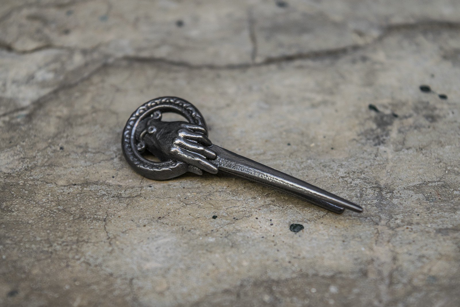 Game of Thrones Hand of The Queen & King Pin