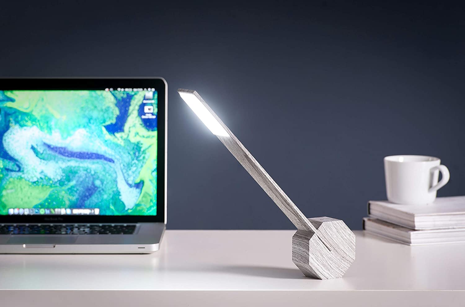 Gingko Octagon One Desk Light