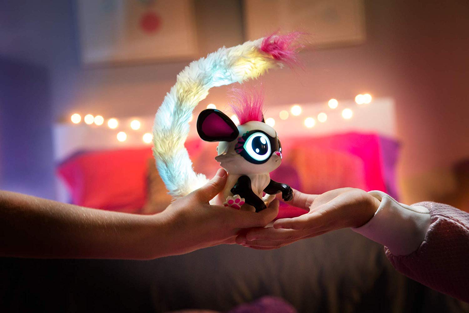 Gleemerz Glowzer Figure