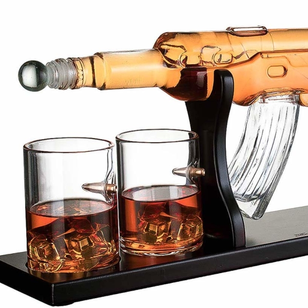Gun Decanter Set