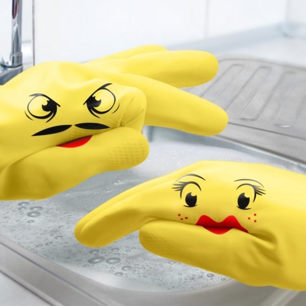 Hand-Puppet Dish Gloves