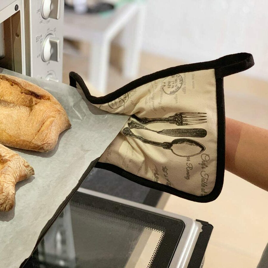 Heart of the Home Oven Mitts