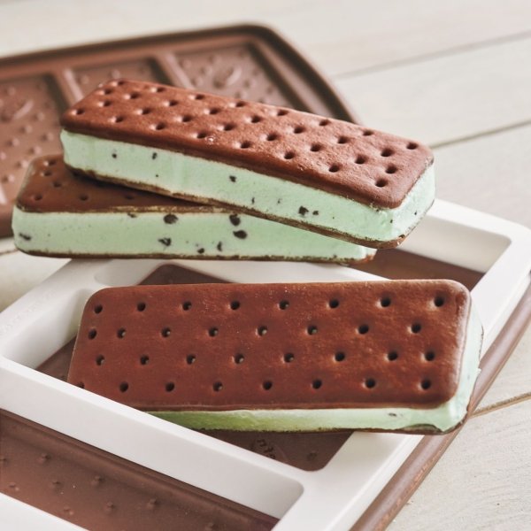 Ice Cream Sandwich Maker