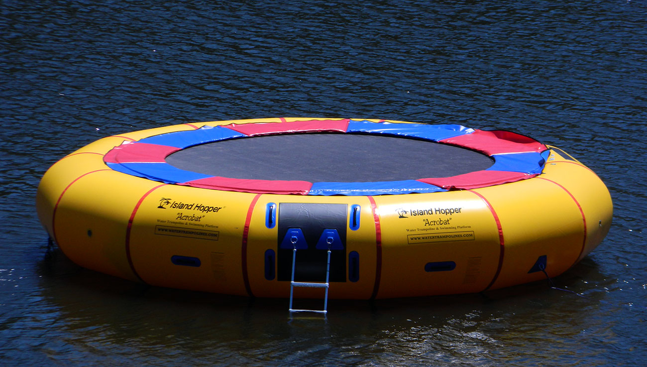 Island Hopper Water Trampoline