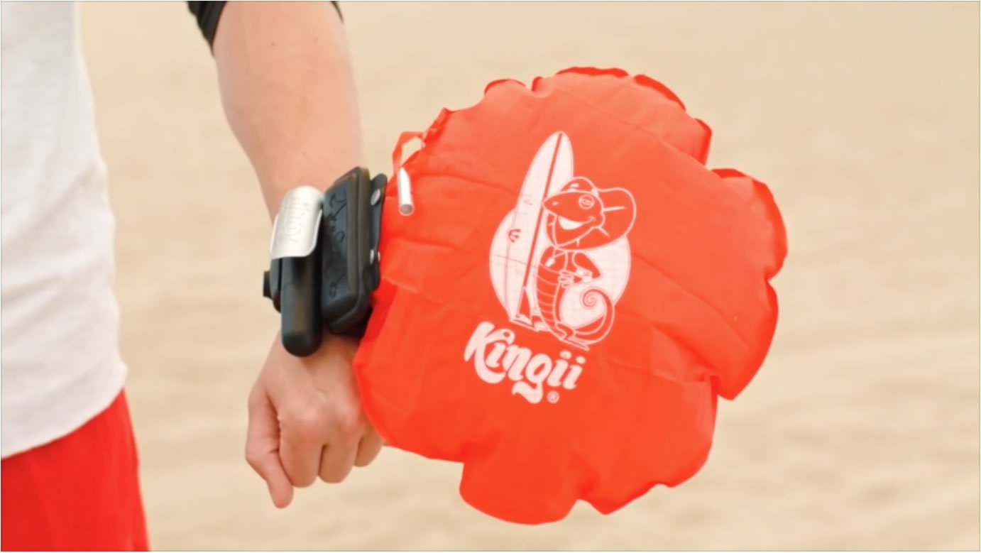 Kingii: A Wristband Emergency Flotation Device
