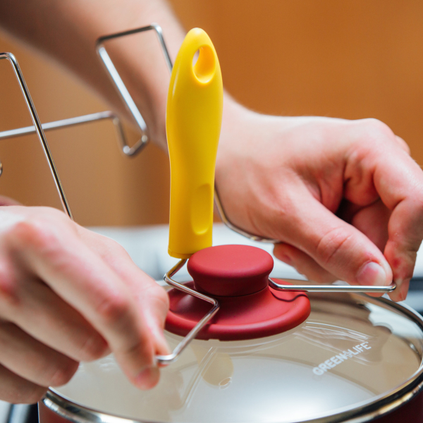 Kitchen Lid Holder