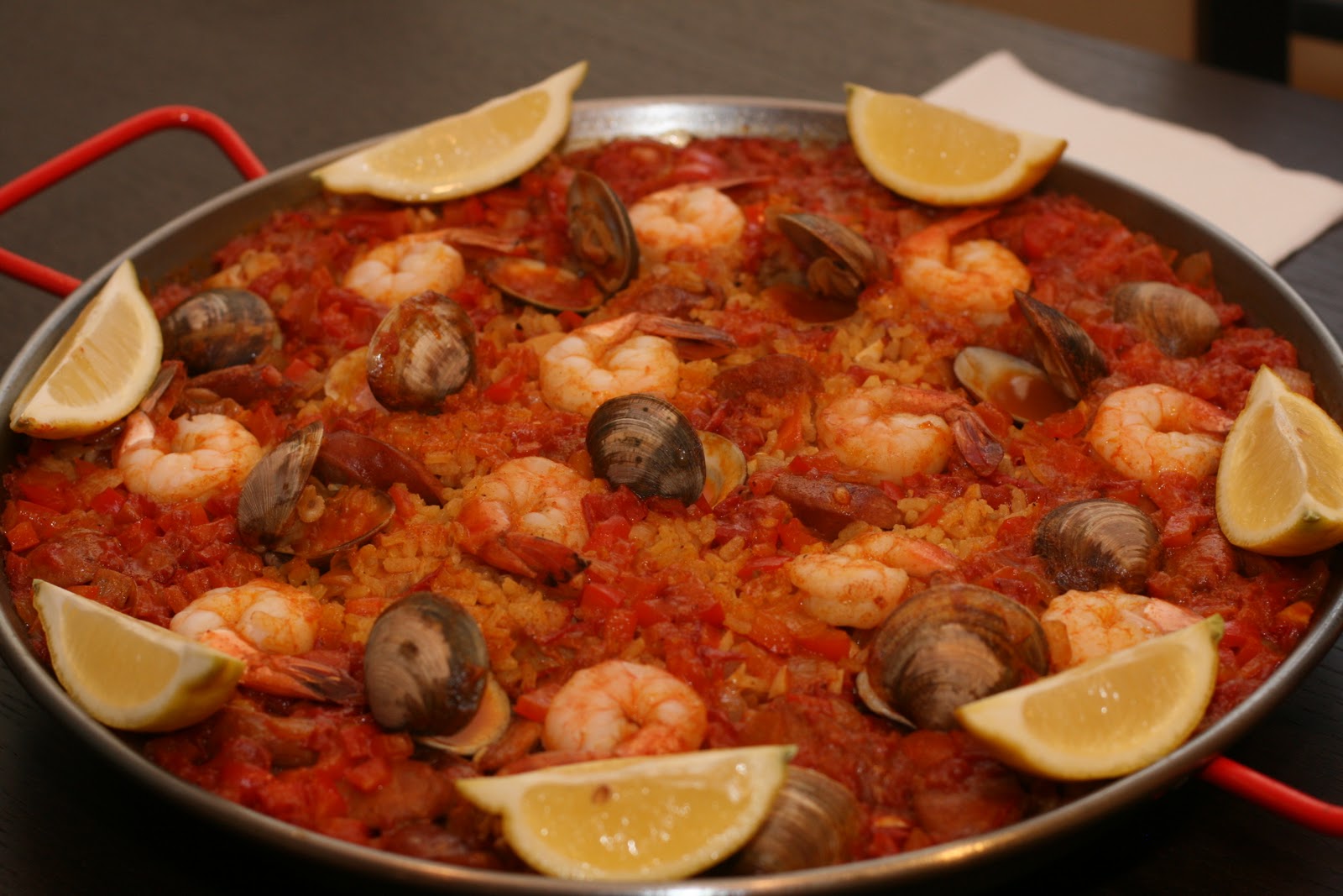 La Tienda Traditional Paella Kit from Spain