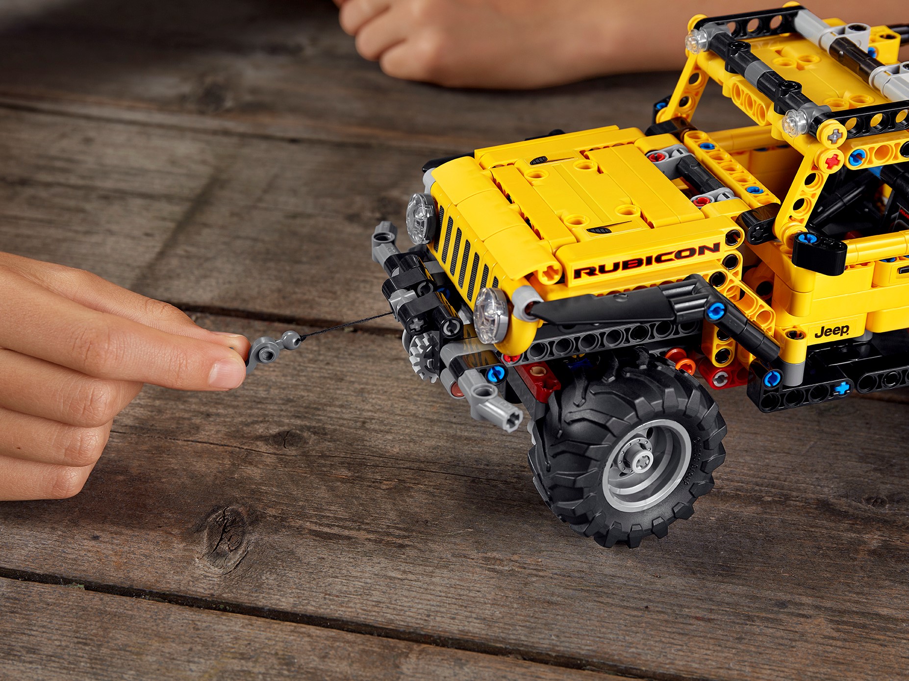 LEGO Technic Jeep Wrangler Building Set