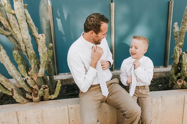 Machine-Washable Tie