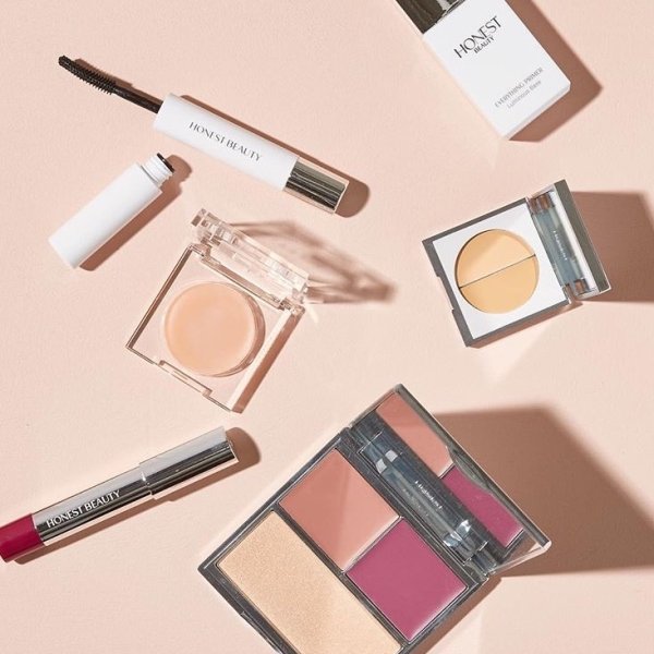 Make Up Subscription Box