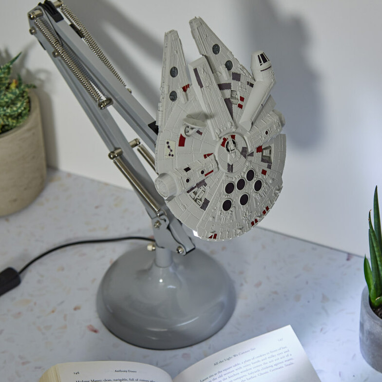 Millennium Falcon Star Wars Desk Lamp 