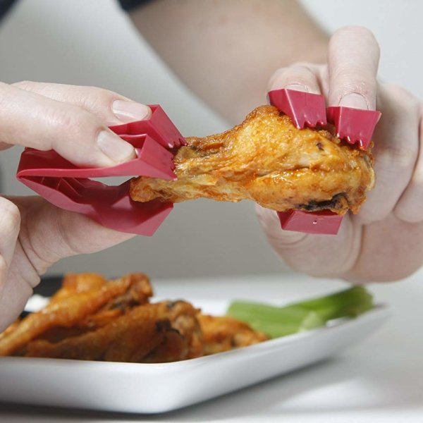 Mini Finger Tongs Keep Your Hands Clean While Eating Messy Foods